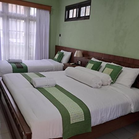 Griya Jene Homestay Syariah Ngabean Zewnętrze zdjęcie